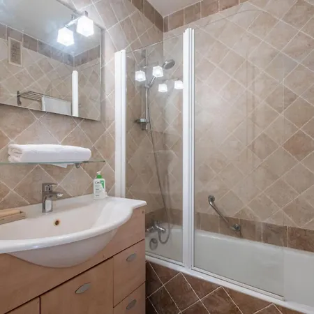 Overlooking The Mont Blanc Range Apartment Chamonix