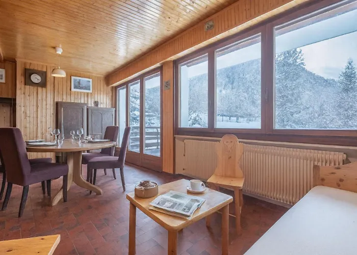 Overlooking The Mont Blanc Range Apartmán